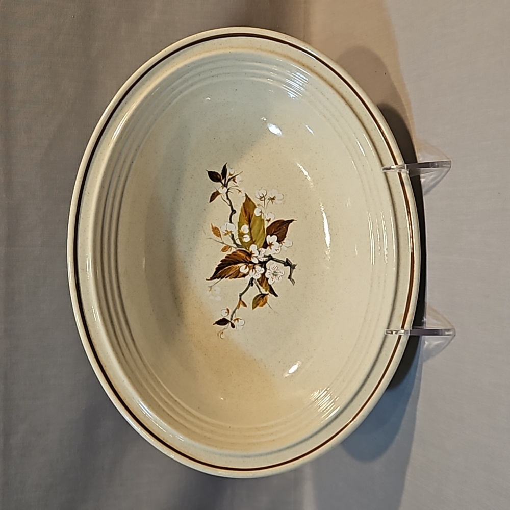 NEW Royal Doulton Wild Cherry 1038 Oval Vegetable Bowl Lambethware